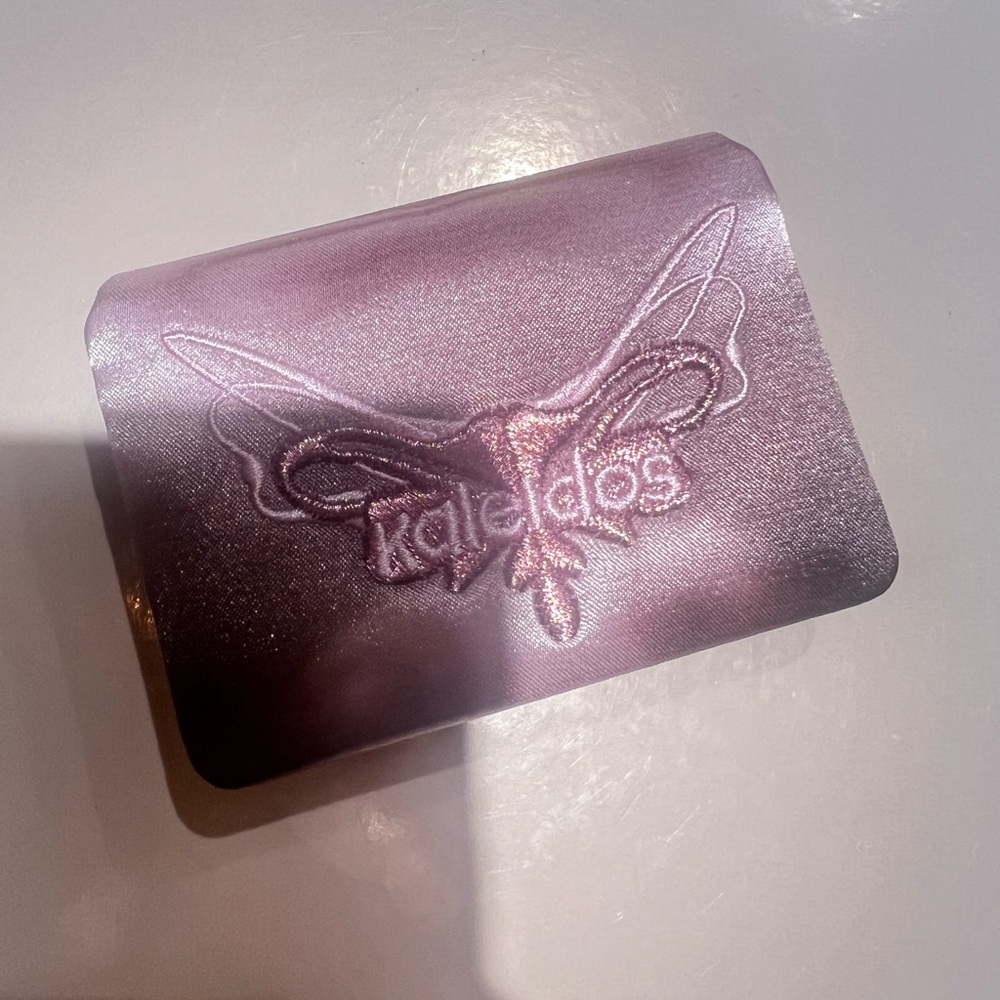 NIB KALEIDOS MONO BLUSH ..pearl bliss - Picture 3 of 5